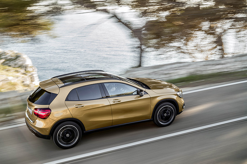 星芒小跨界換新裝 小改款《Mercedes-Benz GLA》預料今年第三季導入臺灣市場 星芒小跨界換新裝 小改款《Mercedes-Benz GLA》預料今年第三季導入臺灣市場