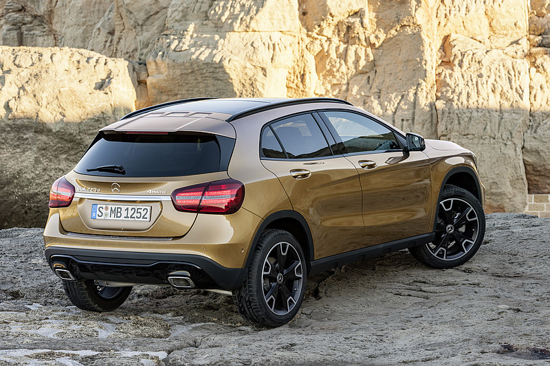 星芒小跨界換新裝 小改款《Mercedes-Benz GLA》預料今年第三季導入臺灣市場 星芒小跨界換新裝 小改款《Mercedes-Benz GLA》預料今年第三季導入臺灣市場