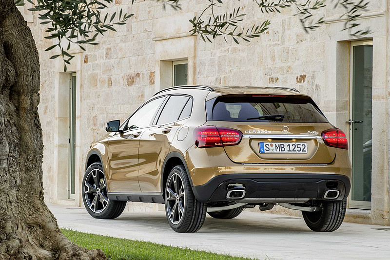 星芒小跨界換新裝 小改款《Mercedes-Benz GLA》預料今年第三季導入臺灣市場 星芒小跨界換新裝 小改款《Mercedes-Benz GLA》預料今年第三季導入臺灣市場
