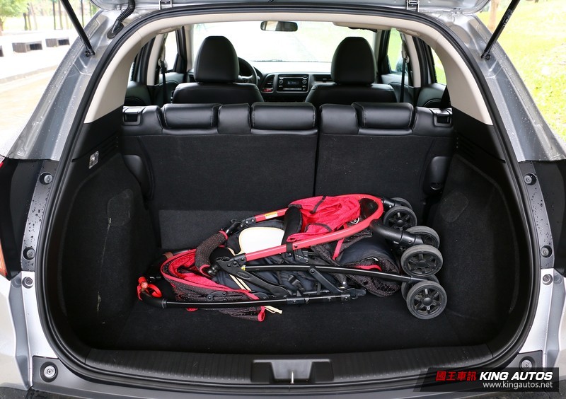 人生進階怎麼選?《HR-V VTi-S x Vitara 1.6 x CX-3尊貴型》,配備空間篇 人生進階怎麼選?《HR-V VTi-S x Vitara 1.6 x CX-3尊貴型》,配備空間篇