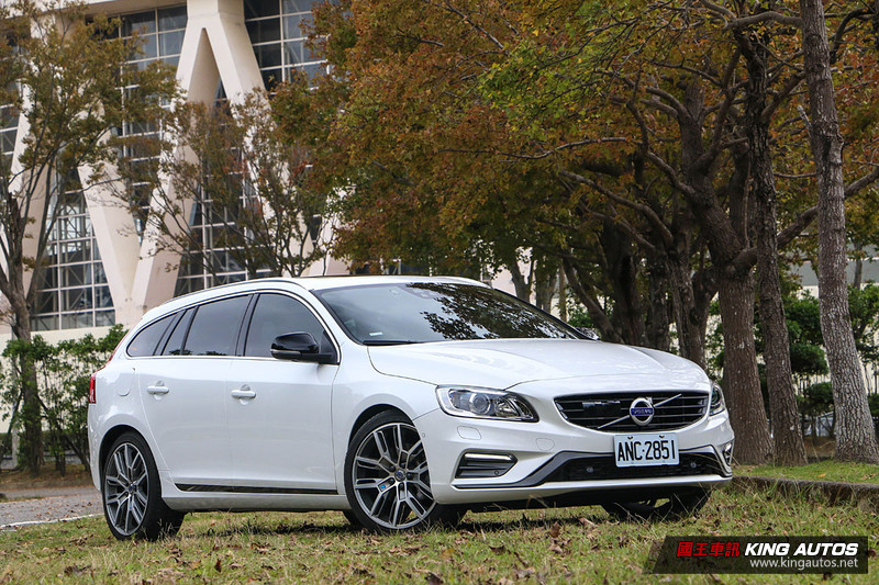 向北極星看齊─《Volvo V60 T6 R-Design Polestar Edition》試駕報導 向北極星看齊─《Volvo V60 T6 R-Design Polestar Edition》試駕報導