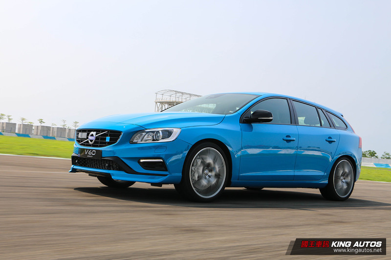向北極星看齊─《Volvo V60 T6 R-Design Polestar Edition》試駕報導 向北極星看齊─《Volvo V60 T6 R-Design Polestar Edition》試駕報導