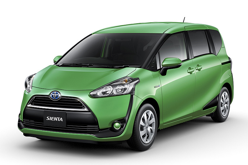 日本全年銷售近25萬輛 《Toyota Prius》再登2016年度日本銷售冠軍 日本全年銷售近25萬輛 《Toyota Prius》再登2016年度日本銷售冠軍