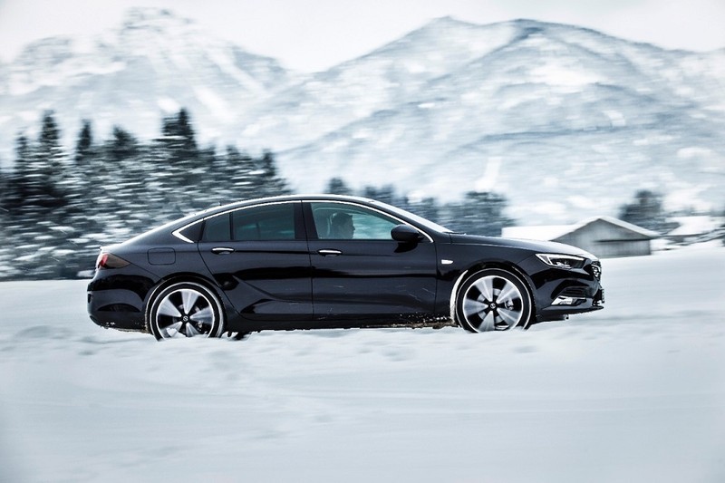 首搭無差速器四驅系統 《Opel Insignia Grand Sport 4x4》操控、節能同步升級 首搭無差速器四驅系統 《Opel Insignia Grand Sport 4x4》操控、節能同步升級
