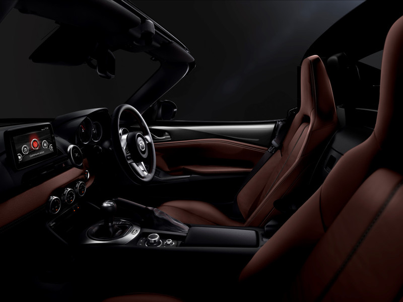 日本發售滿月《Mazda Roadster RF》接單上看2,385張 日本發售滿月《Mazda Roadster RF》接單上看2,385張