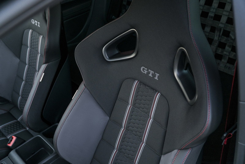 紐伯林最速鋼炮《Volkswagen Golf GTI Clubsport S》再進化 ABT Sportsline加碼至370匹 紐伯林最速鋼炮《Volkswagen Golf GTI Clubsport S》再進化 ABT Sportsline加碼至370匹