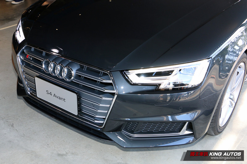 開價339萬元起 《Audi S4》與《S4 Avant》同步發表上市 開價339萬元起 《Audi S4》與《S4 Avant》同步發表上市