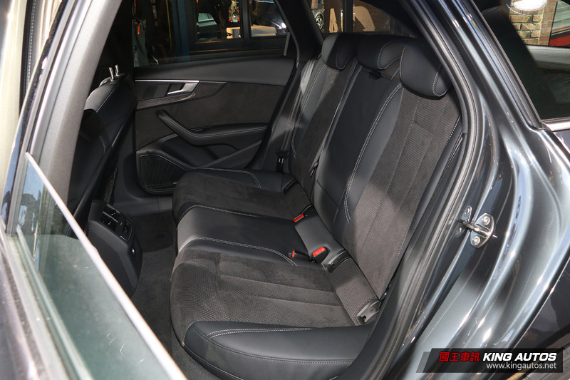 開價339萬元起 《Audi S4》與《S4 Avant》同步發表上市 開價339萬元起 《Audi S4》與《S4 Avant》同步發表上市