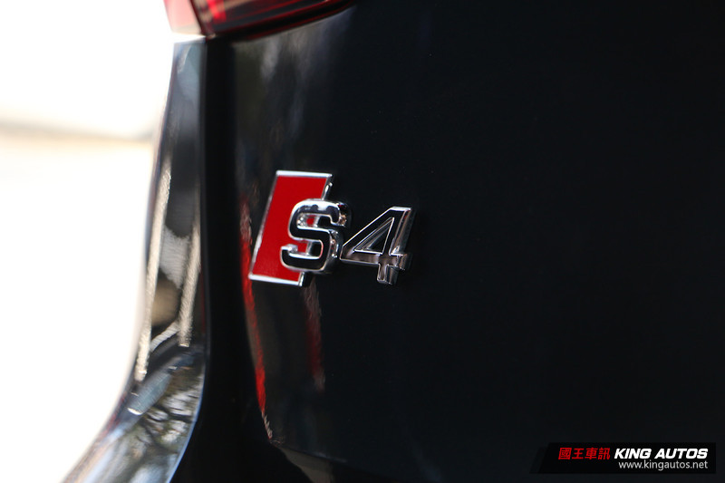 開價339萬元起 《Audi S4》與《S4 Avant》同步發表上市 開價339萬元起 《Audi S4》與《S4 Avant》同步發表上市