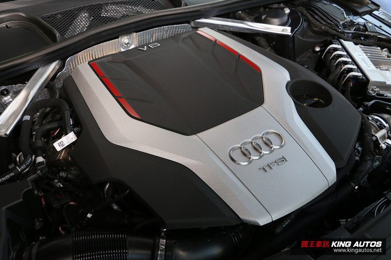 開價339萬元起 《Audi S4》與《S4 Avant》同步發表上市 開價339萬元起 《Audi S4》與《S4 Avant》同步發表上市