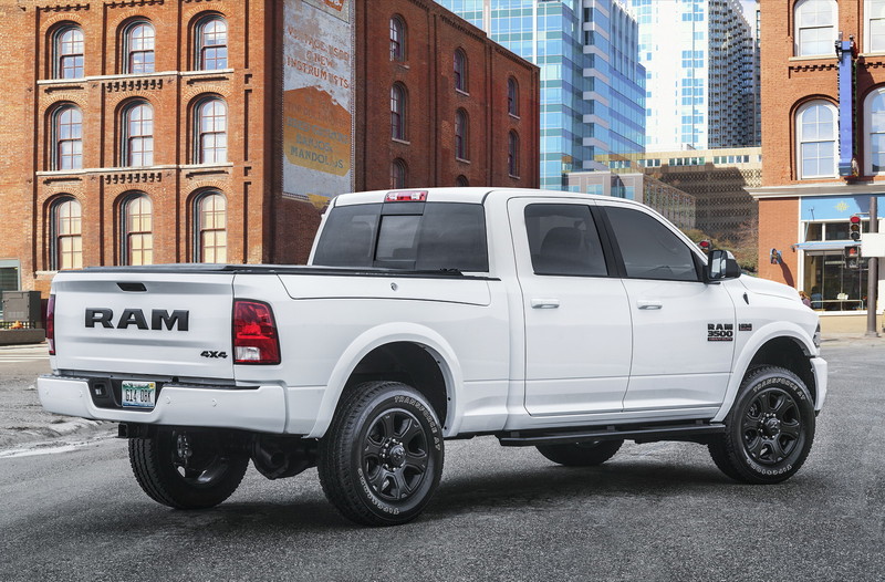 《Ram 2500 HD Night Edition》攜手《3500 HD》芝加哥同步首演 《Ram 2500 HD Night Edition》攜手《3500 HD》芝加哥同步首演