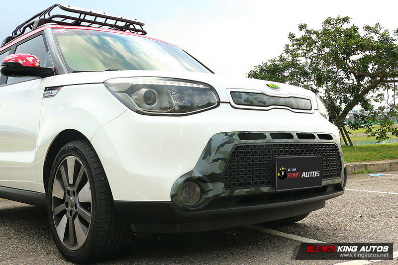 愛車大募集:拼貼風格上身 起亞《Kia Soul》肆意展現個性 愛車大募集:拼貼風格上身 起亞《Kia Soul》肆意展現個性