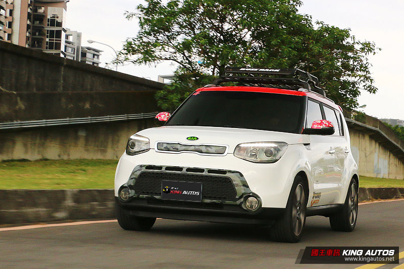 愛車大募集:拼貼風格上身 起亞《Kia Soul》肆意展現個性 愛車大募集:拼貼風格上身 起亞《Kia Soul》肆意展現個性
