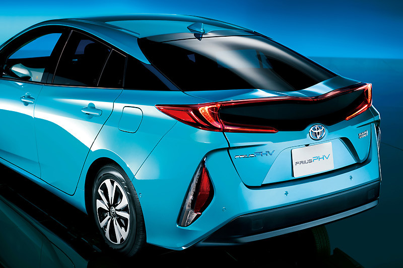 新型《Toyota Prius PHV》日本發表上市 國內市場將隨後跟進 新型《Toyota Prius PHV》日本發表上市 國內市場將隨後跟進