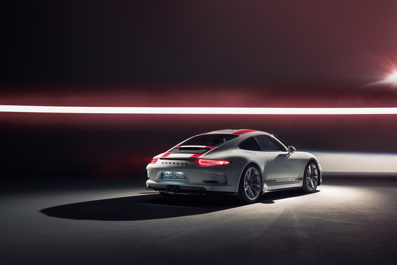 《911 R》身價水漲船高 《Porsche》GT部門執行長不樂見炒價現象 《911 R》身價水漲船高 《Porsche》GT部門執行長不樂見炒價現象