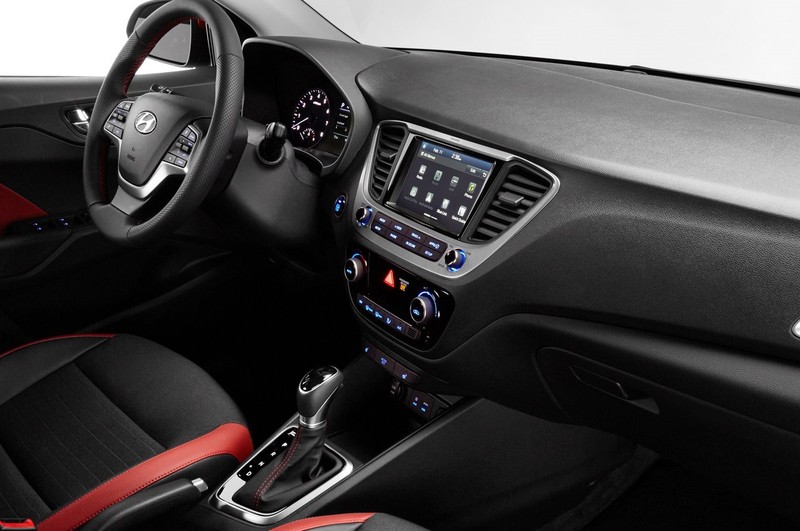 新一代《Verna》雙生車亮相 全新第五代《Hyundai Accent》加拿大車展發表 新一代《Verna》雙生車亮相 全新第五代《Hyundai Accent》加拿大車展發表