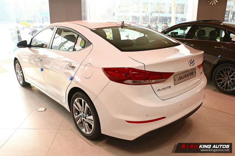 《Hyundai》韓國GDSI展間參訪 直擊《Elantra Sport、Ioniq Hybrid》即將導入新車 《Hyundai》韓國GDSI展間參訪 直擊《Elantra Sport、Ioniq Hybrid》即將導入新車