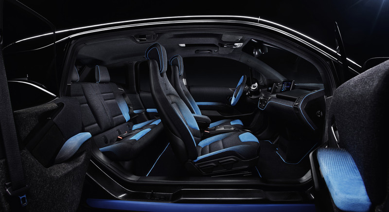 「S」運動版可達200匹?小改款《BMW i3》預計最快今年9月亮相 「S」運動版可達200匹?小改款《BMW i3》預計最快今年9月亮相