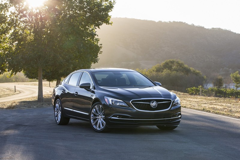 安全表現美中不足 《Buick LaCrosse》因頭燈照明不足與「Top Safety Pick+」評等擦身而過 安全表現美中不足 《Buick LaCrosse》因頭燈照明不足與「Top Safety Pick+」評等擦身而過