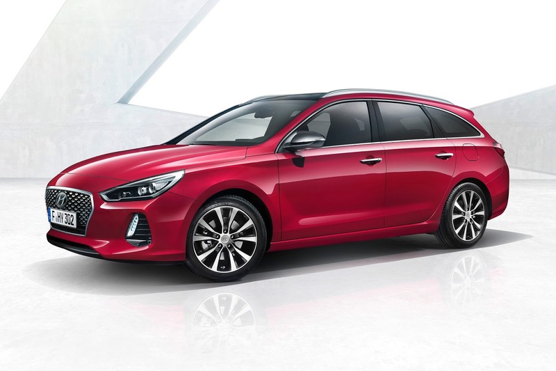 新世代《Hyundai i30 Wagon》日內瓦車展前搶先亮相 新世代《Hyundai i30 Wagon》日內瓦車展前搶先亮相