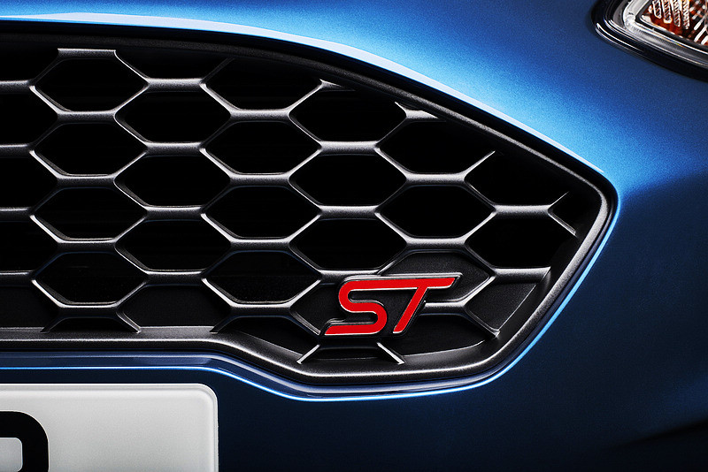 藍橢圓鋼砲新猷 全新1.5三缸EcoBoost挹注《Ford Fiesta ST》發力200hp 藍橢圓鋼砲新猷 全新1.5三缸EcoBoost挹注《Ford Fiesta ST》發力200hp