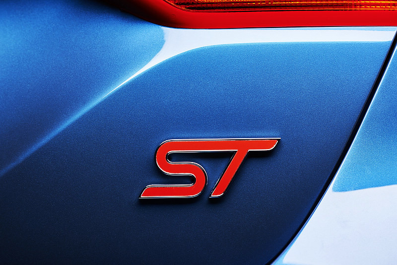 藍橢圓鋼砲新猷 全新1.5三缸EcoBoost挹注《Ford Fiesta ST》發力200hp 藍橢圓鋼砲新猷 全新1.5三缸EcoBoost挹注《Ford Fiesta ST》發力200hp