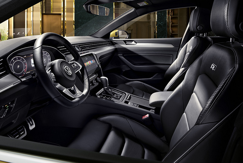 福斯《Volkswagen》嶄新跑房旗艦 全新《Arteon》亮相2017日內瓦車展 福斯《Volkswagen》嶄新跑房旗艦 全新《Arteon》亮相2017日內瓦車展