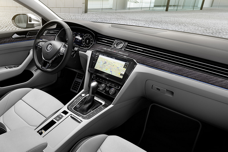 福斯《Volkswagen》嶄新跑房旗艦 全新《Arteon》亮相2017日內瓦車展 福斯《Volkswagen》嶄新跑房旗艦 全新《Arteon》亮相2017日內瓦車展