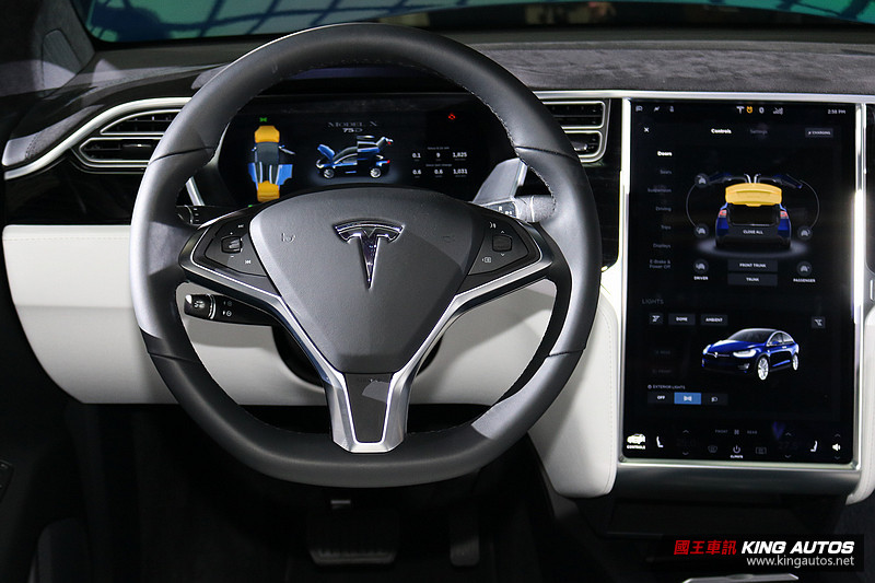 全球加速最快SUV 特斯拉《Tesla Model X》404.3萬起登臺發表 全球加速最快SUV 特斯拉《Tesla Model X》404.3萬起登臺發表