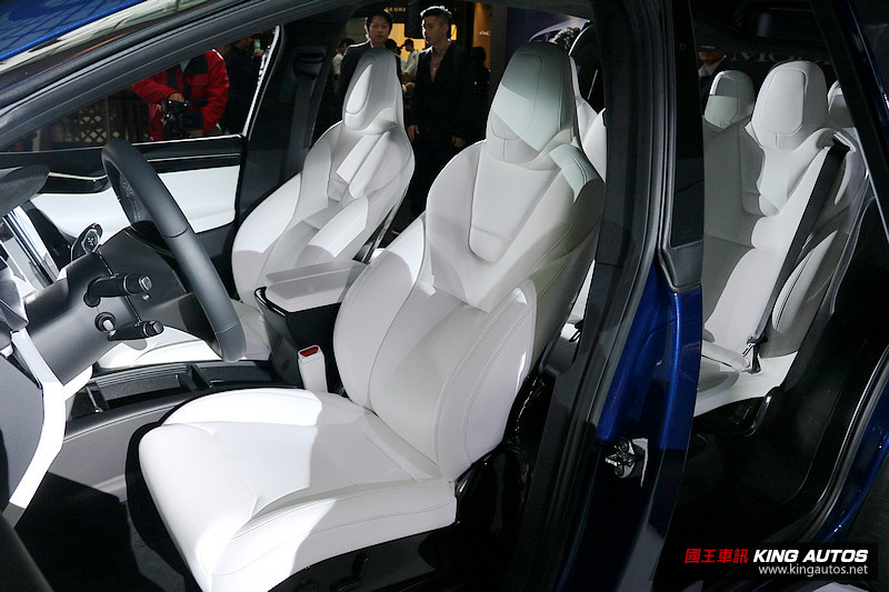 全球加速最快SUV 特斯拉《Tesla Model X》404.3萬起登臺發表 全球加速最快SUV 特斯拉《Tesla Model X》404.3萬起登臺發表
