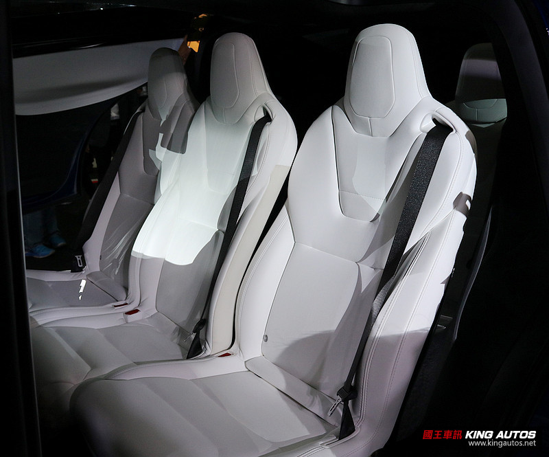 全球加速最快SUV 特斯拉《Tesla Model X》404.3萬起登臺發表 全球加速最快SUV 特斯拉《Tesla Model X》404.3萬起登臺發表