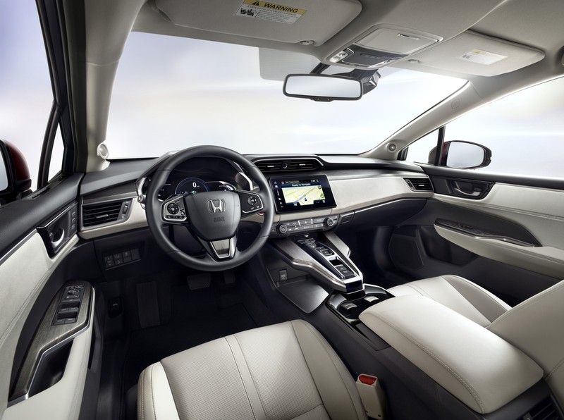 《Honda Clarity Plug-In Hybrid》攜手《Clarity Electric》預告2017年紐約車展首演 《Honda Clarity Plug-In Hybrid》攜手《Clarity Electric》預告2017年紐約車展首演