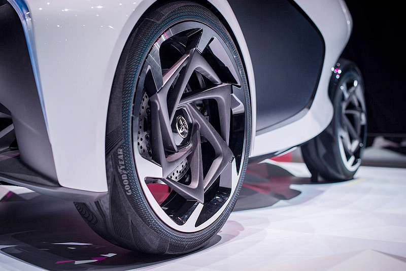 為《Toyota i-TRIL Concept》量身打造 固特異《Goodyear CityCube概念胎》導入機車概念亮相201 為《Toyota i-TRIL Concept》量身打造 固特異《Goodyear CityCube概念胎》導入機車概念亮相201