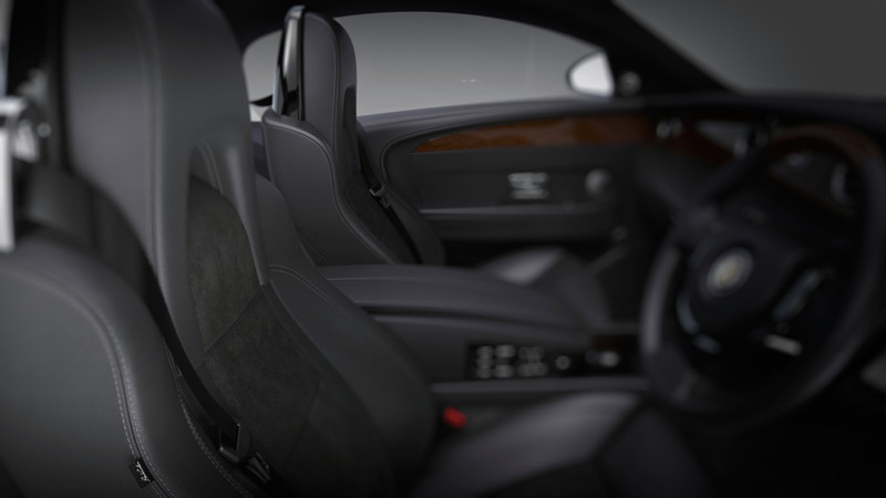 V12復古跑車現身 神秘車廠《Eadon Green》正式發表《Black Cuillin》 V12復古跑車現身 神秘車廠《Eadon Green》正式發表《Black Cuillin》