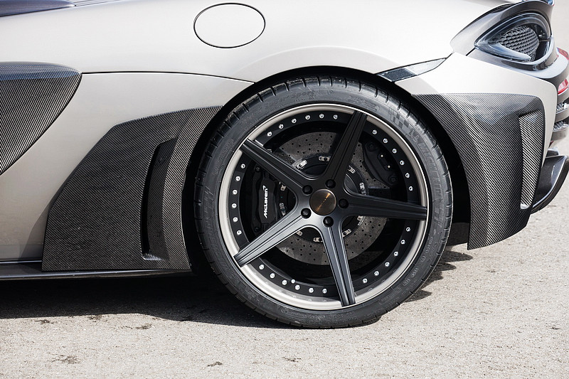 用碳纖元素為《McLaren 570S》更添殺氣 《FAB Design Vyala》現身2017日內瓦車展 用碳纖元素為《McLaren 570S》更添殺氣 《FAB Design Vyala》現身2017日內瓦車展
