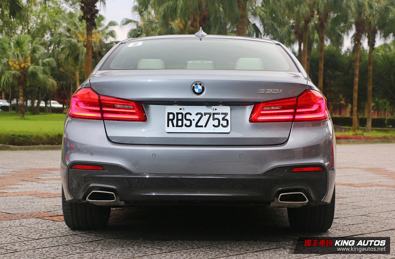 E級殺手有備而來─《BMW 530i Luxury / M Sport》試駕,配備乘用篇 E級殺手有備而來─《BMW 530i Luxury / M Sport》試駕,配備乘用篇