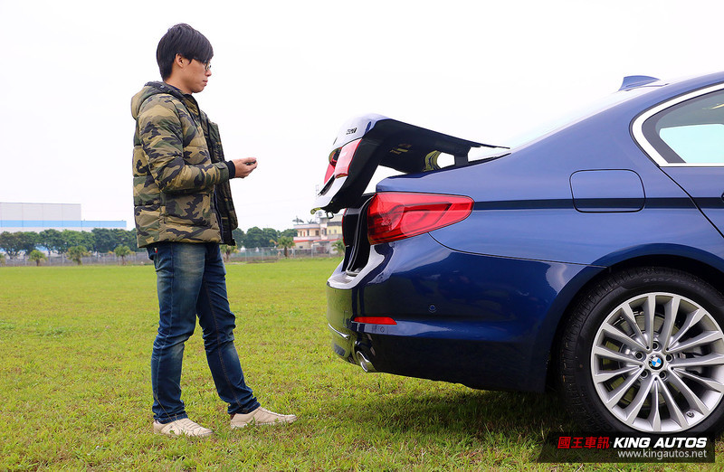 E級殺手有備而來─《BMW 530i Luxury / M Sport》試駕,配備乘用篇 E級殺手有備而來─《BMW 530i Luxury / M Sport》試駕,配備乘用篇