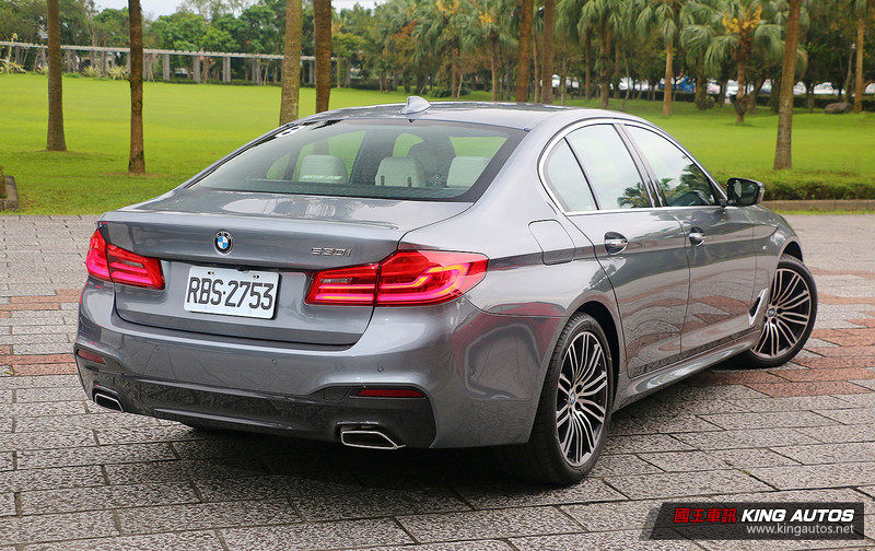 E級殺手有備而來─《BMW 530i Luxury / M Sport》試駕,配備乘用篇 E級殺手有備而來─《BMW 530i Luxury / M Sport》試駕,配備乘用篇