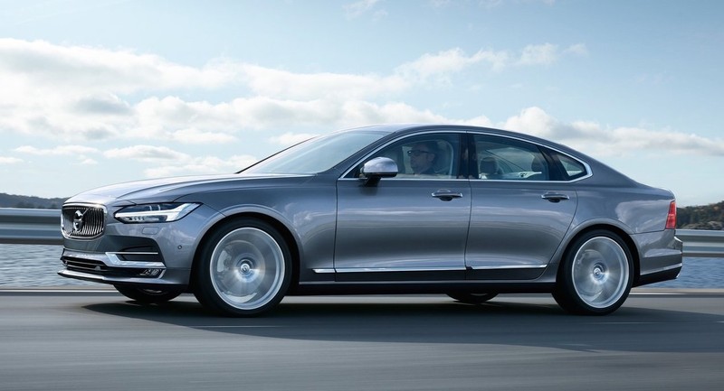 E級殺手有備而來─《BMW 530i Luxury / M Sport》試駕,配備乘用篇 E級殺手有備而來─《BMW 530i Luxury / M Sport》試駕,配備乘用篇