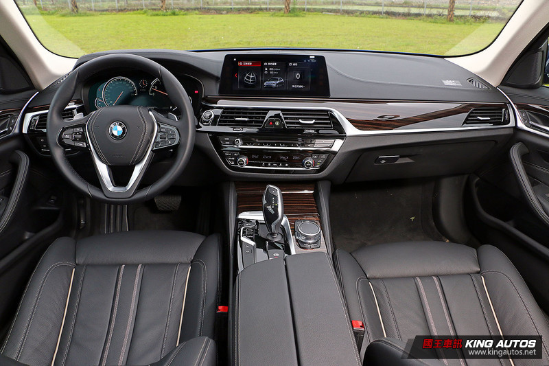 E級殺手有備而來─《BMW 530i Luxury / M Sport》試駕,配備乘用篇 E級殺手有備而來─《BMW 530i Luxury / M Sport》試駕,配備乘用篇