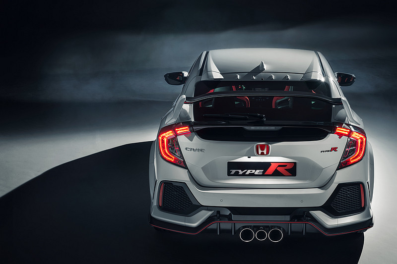美國市場預估售價3.5萬美金起 《Honda Civic Type-R》將在第二季進軍美國 美國市場預估售價3.5萬美金起 《Honda Civic Type-R》將在第二季進軍美國