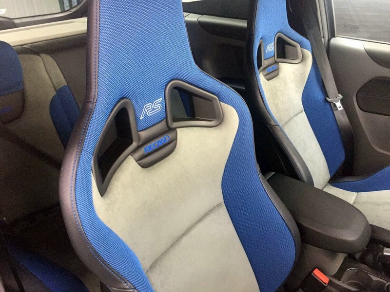 行駛里程僅有72km 近乎新車的2009年《Ford Focus RS》英國拍賣 行駛里程僅有72km 近乎新車的2009年《Ford Focus RS》英國拍賣