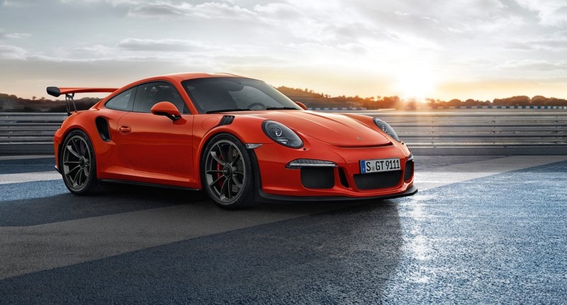 超級搖錢樹 《Porsche》每台車平均淨利超過50萬台幣 超級搖錢樹 《Porsche》每台車平均淨利超過50萬台幣