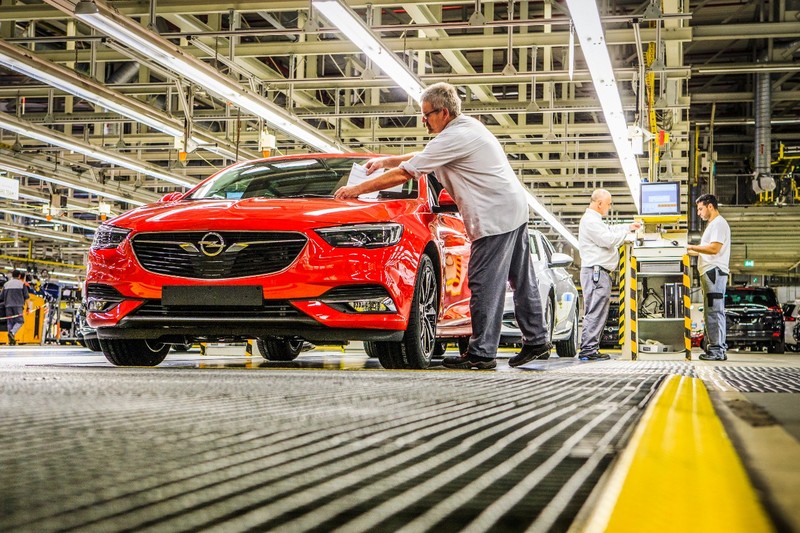 新世代《Opel Insignia》當家旗艦生產正式啟動 新世代《Opel Insignia》當家旗艦生產正式啟動
