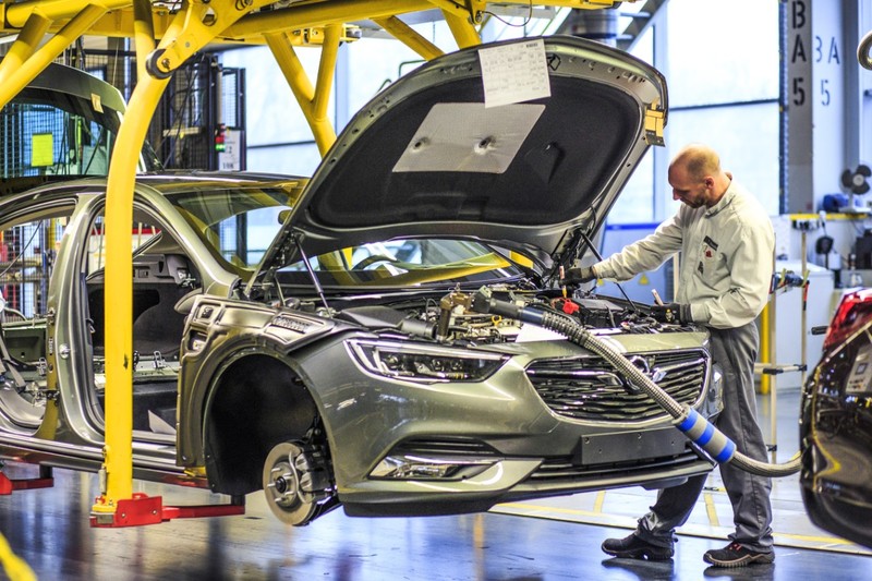 新世代《Opel Insignia》當家旗艦生產正式啟動 新世代《Opel Insignia》當家旗艦生產正式啟動