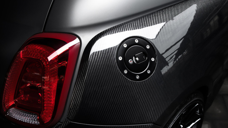 究極碳纖毒蠍 《Pogea Racing》出品《Abarth 500》動力暴漲404匹 究極碳纖毒蠍 《Pogea Racing》出品《Abarth 500》動力暴漲404匹