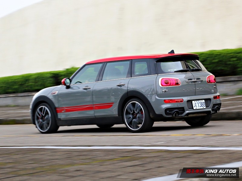 你想要的兩種生活─《Mini JCW Clubman ALL4》x《Mercedes-AMG C 63 S Coupe》 你想要的兩種生活─《Mini JCW Clubman ALL4》x《Mercedes-AMG C 63 S Coupe》