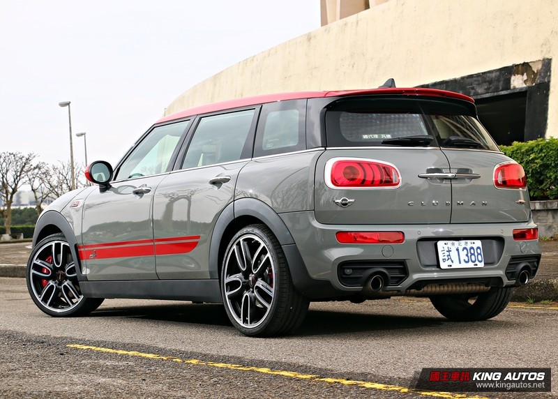 你想要的兩種生活─《Mini JCW Clubman ALL4》x《Mercedes-AMG C 63 S Coupe》 你想要的兩種生活─《Mini JCW Clubman ALL4》x《Mercedes-AMG C 63 S Coupe》