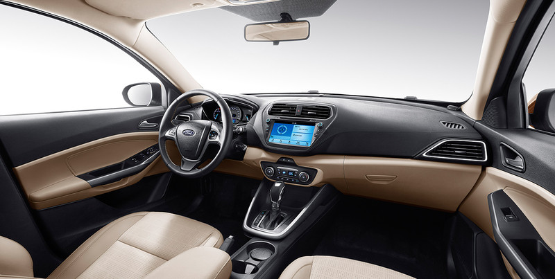 2017年式《Ford Escort》中國市場福睿斯配備升級 2017年式《Ford Escort》中國市場福睿斯配備升級