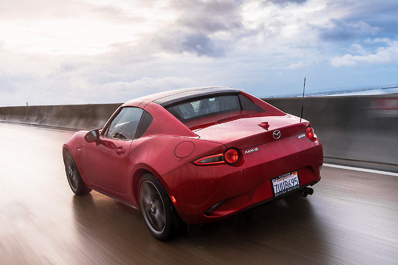 享受敞篷樂趣不必花大錢 《Mazda MX-5 RF》一車包辦所有渴望 享受敞篷樂趣不必花大錢 《Mazda MX-5 RF》一車包辦所有渴望